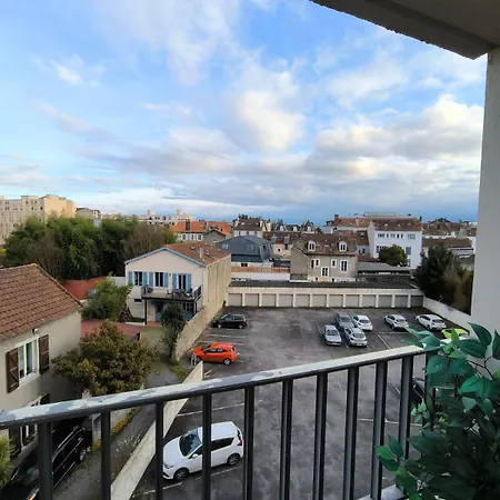 Apartment Joli Lumineux Centre Parking Gratuit Pau